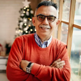 Satisfied customer at home describing improved comfort and better daily routine